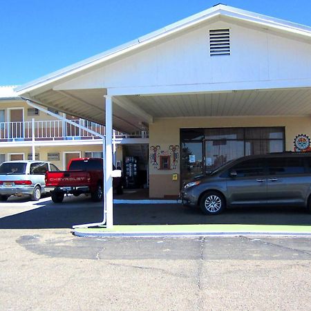 Budget Inn Motel Галъп Екстериор снимка