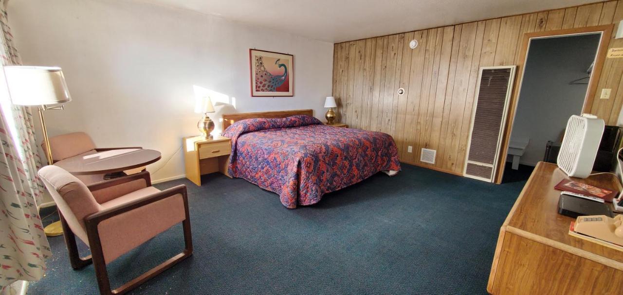 Budget Inn Motel Галъп Екстериор снимка