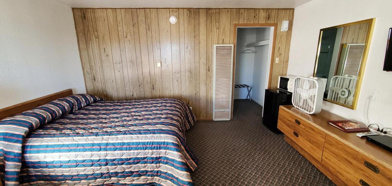 Budget Inn Motel Галъп Екстериор снимка