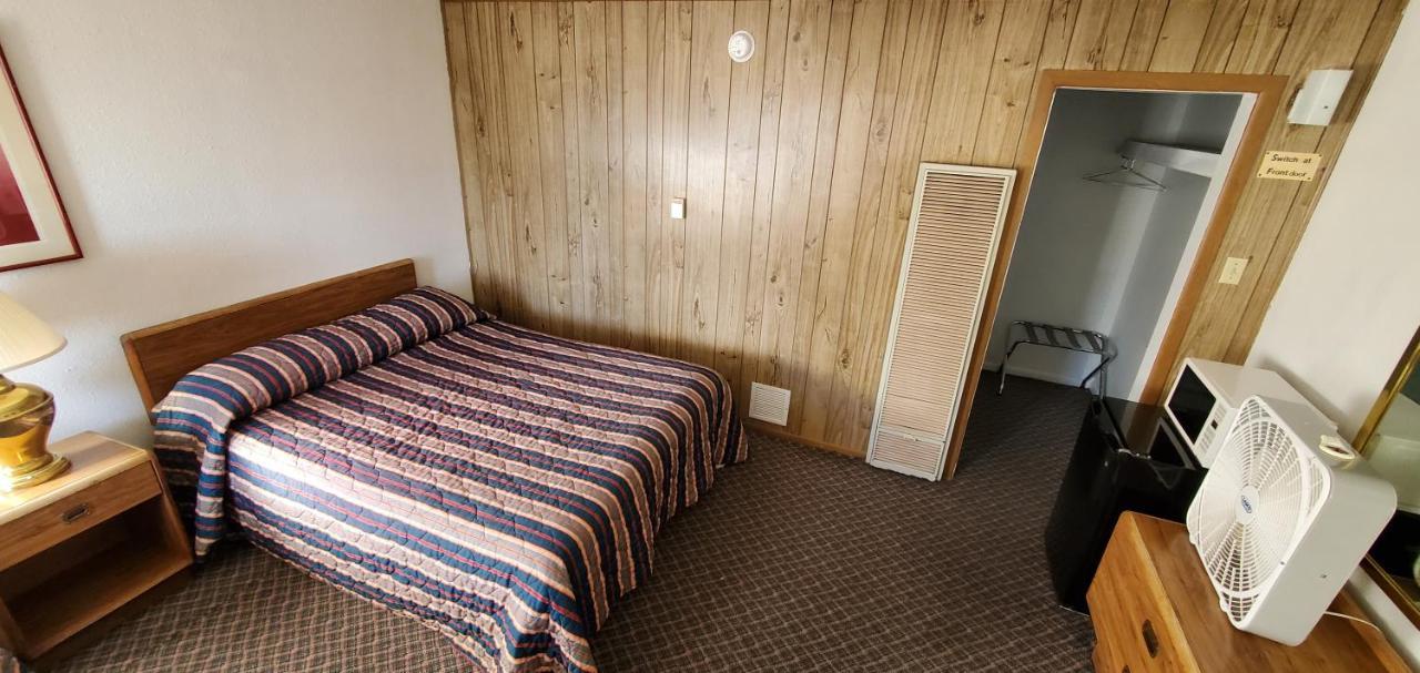 Budget Inn Motel Галъп Екстериор снимка