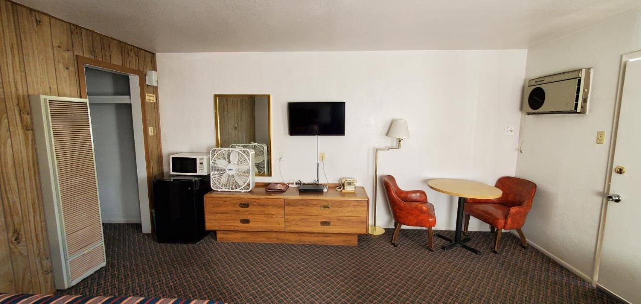 Budget Inn Motel Галъп Екстериор снимка