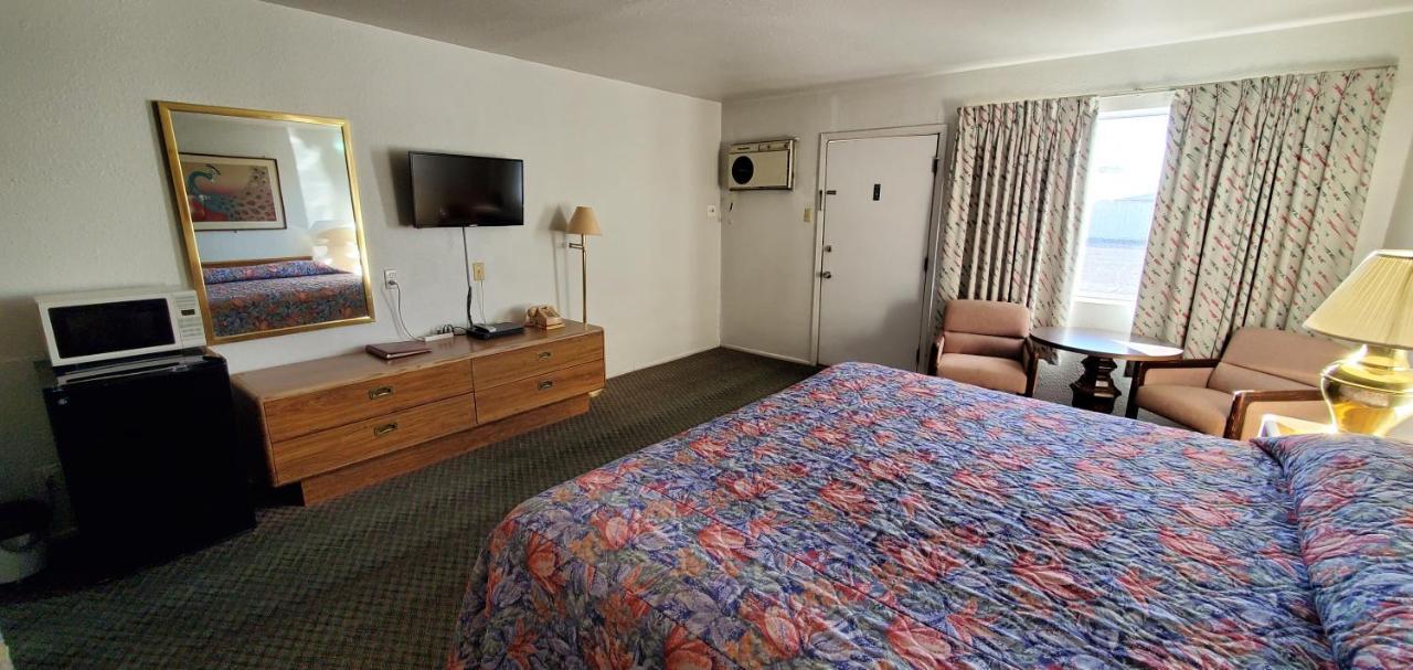 Budget Inn Motel Галъп Екстериор снимка